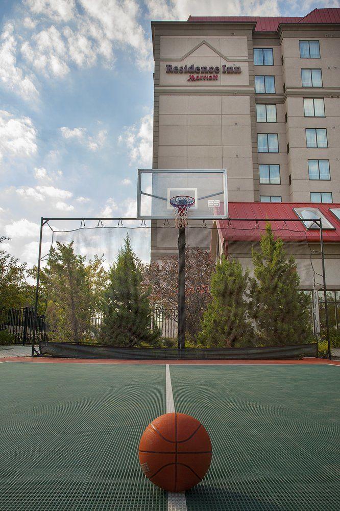 Residence Inn By Marriott Toronto Airport Bagian luar foto