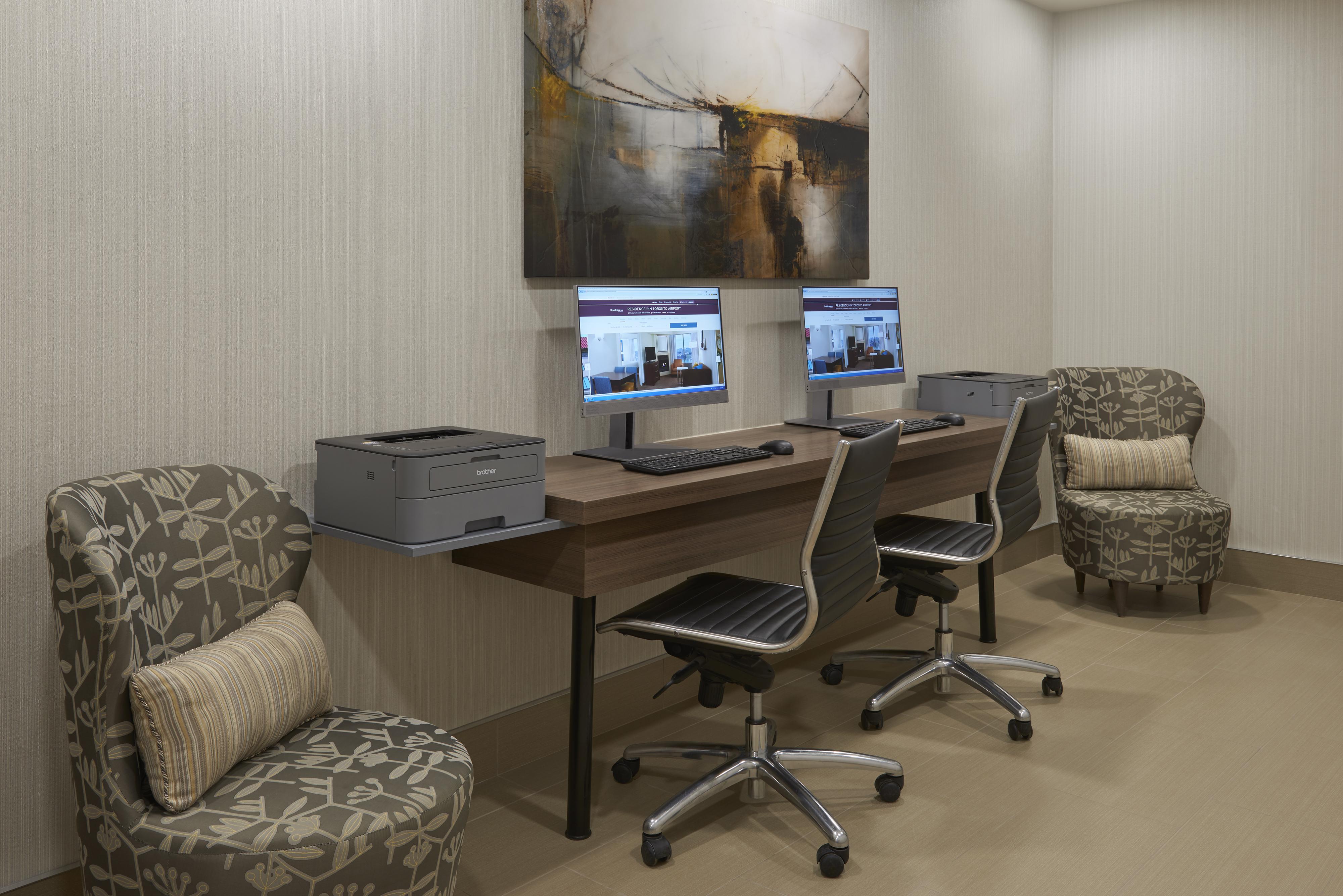 Residence Inn By Marriott Toronto Airport Bagian luar foto