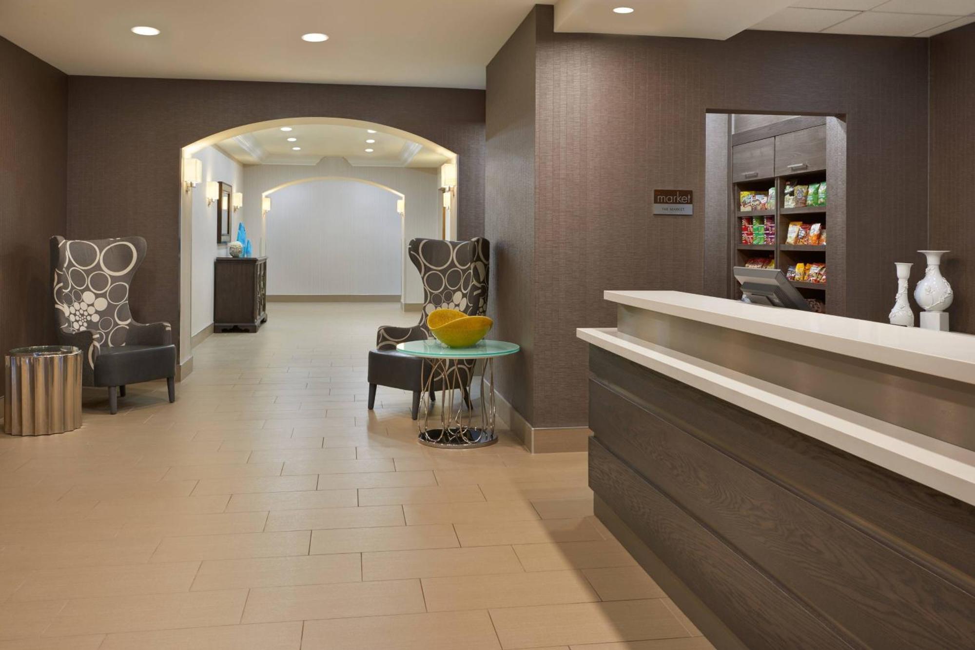 Residence Inn By Marriott Toronto Airport Bagian luar foto